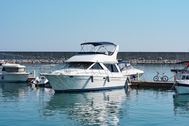 bachelorette-party-in-Palm-Beach-sun-charters-boats